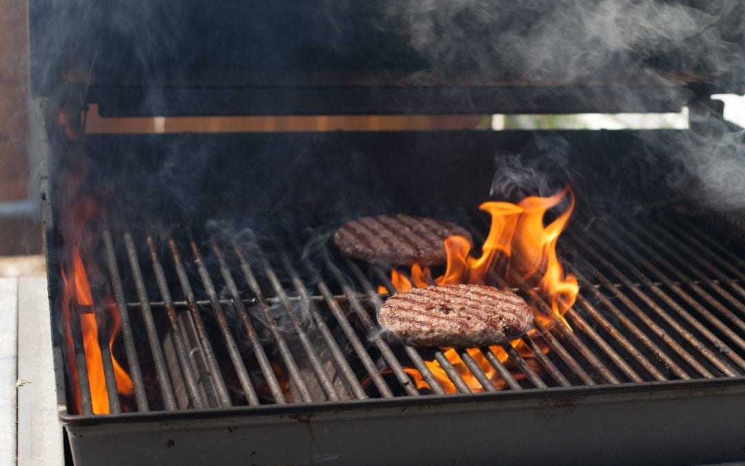 Grease Fire on Grill: Handling Emergencies with Ease